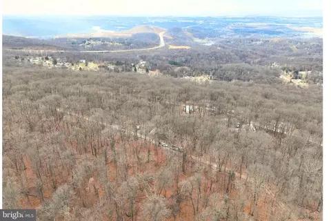 Hickory Nut Ln, Harpers Ferry, WV 25425