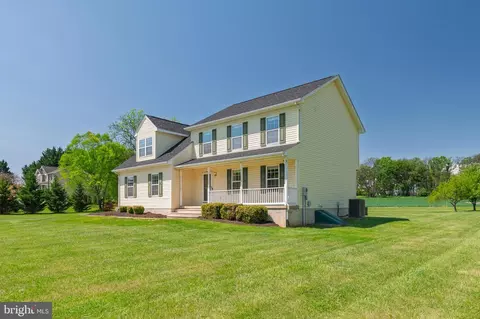 Exterior - 229 Quail Run Rd, Summit Point, WV 25446 photo 7 of 23