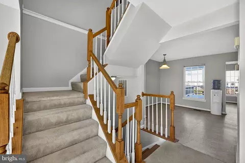Entry Way - 1229 Mare St, Ranson, WV 25438 photo 11 of 14