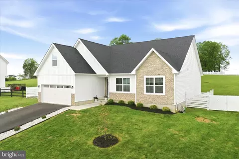 202 Naples Way, Charles Town, WV 25414