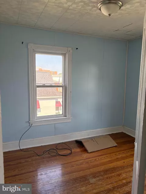 Bedroom - 111 W 5th Ave, Ranson, WV 25438 photo 1 of 2