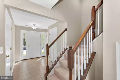 Entry Way - 1339 Mare St, Ranson, WV 25438 photo 1 of 3