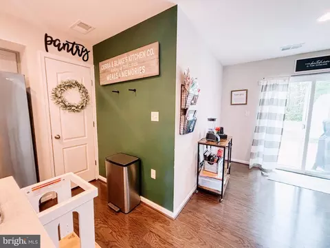 Entry Way - 604 Thumper Dr, Ranson, WV 25438 photo 5 of 6