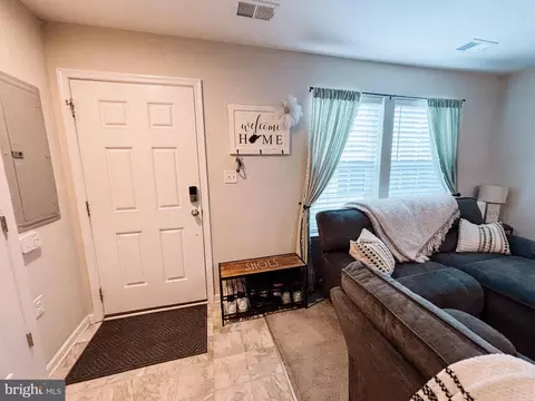 Entry Way - 604 Thumper Dr, Ranson, WV 25438 photo 1 of 6