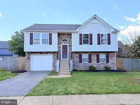 87 Northwinds Dr, Charles Town, WV 25414