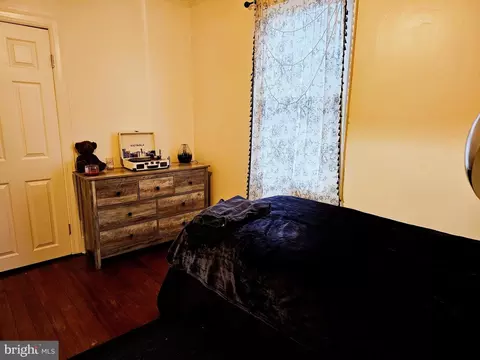 Bedroom - 203 W 5th Ave, Ranson, WV 25438 photo 1 of 3