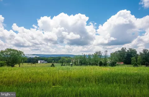 jingle bells court LOT 7, Harpers Ferry, WV 25425