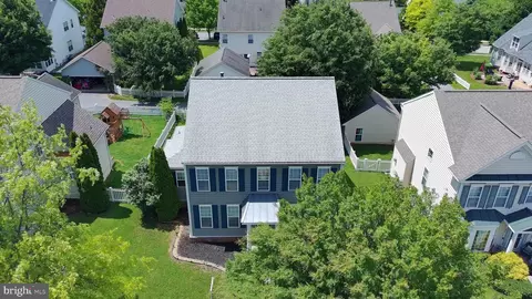 308 Braddock St, Charles Town, WV 25414