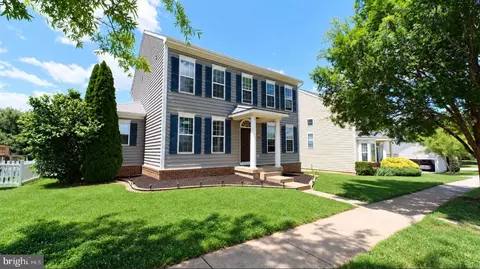 308 Braddock St, Charles Town, WV 25414