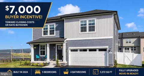 41 Aragon Dr, Charles Town, WV 25414