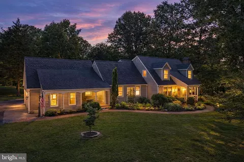 266 Shepherd Ln, Shepherdstown, WV 25443