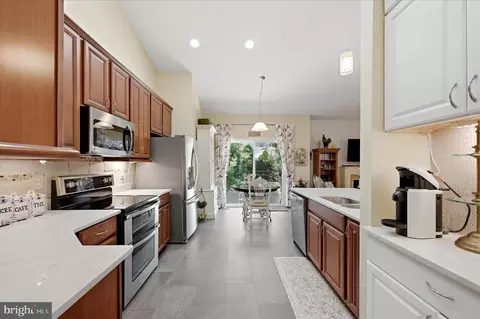 Kitchen - 25 Overbrook Rd, Ranson, WV 25438 photo 5 of 6
