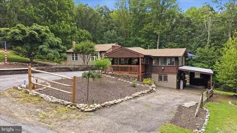200 Revenoor Rd, Harpers Ferry, WV 25425
