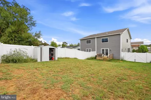 Exterior - 305 E 11th Ave, Ranson, WV 25438 photo 5 of 5