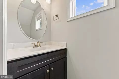 Bath - 305 E 11th Ave, Ranson, WV 25438 photo 1 of 3