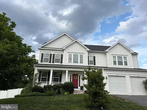 28 Stone River Ct, Harpers Ferry, WV 25425