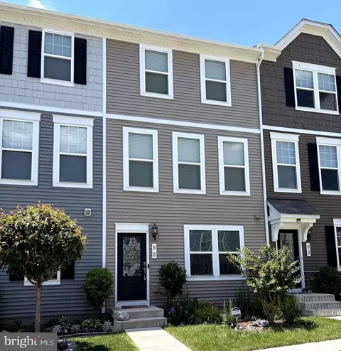 96 Anthem St, Ranson, WV 25438
