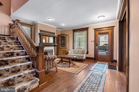 Entry Way - 112 W 2nd Ave, Ranson, WV 25438 photo 1 of 4
