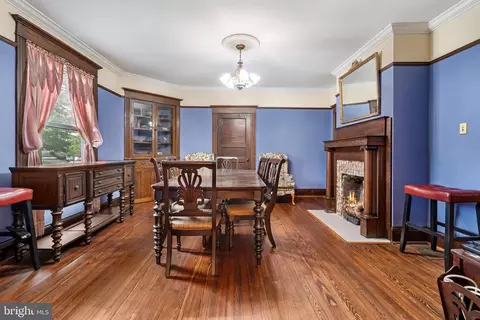 Dining - 112 W 2nd Ave, Ranson, WV 25438 photo 1 of 3
