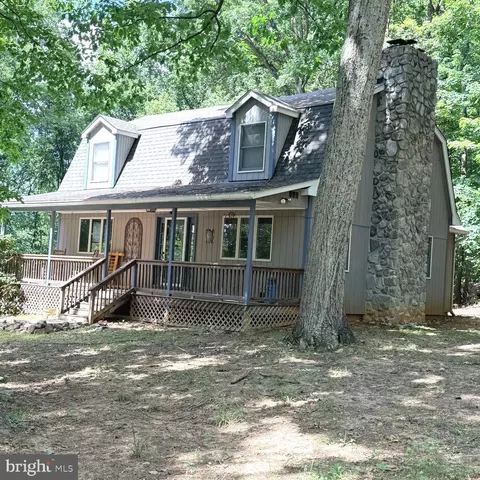 490 John Brown Farm Rd, Harpers Ferry, WV 25425
