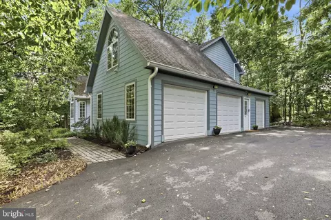 Exterior - 63 Hackberry Cir, Shepherdstown, WV 25443 photo 9 of 11