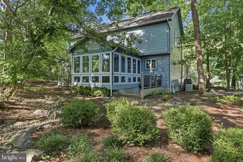 Exterior - 63 Hackberry Cir, Shepherdstown, WV 25443 photo 8 of 11