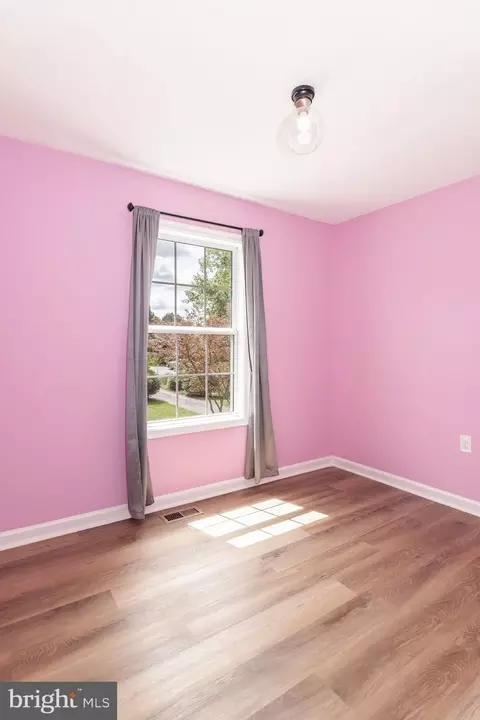 Bedroom - 98 Rex Dr, Ranson, WV 25438 photo 3 of 5