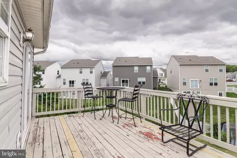 Exterior - 98 Rex Dr, Ranson, WV 25438 photo 5 of 8