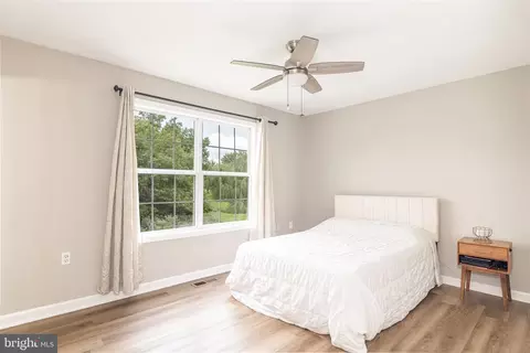 Bedroom - 98 Rex Dr, Ranson, WV 25438 photo 1 of 5