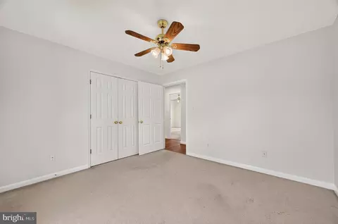 Bedroom - 39 Grouse Knoll Ln, Summit Point, WV 25446 photo 1 of 5