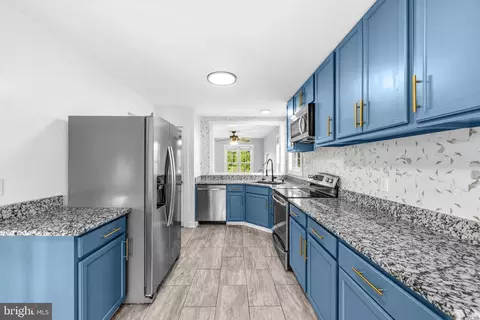 71 Thumper Dr, Ranson, WV 25438 photo 8