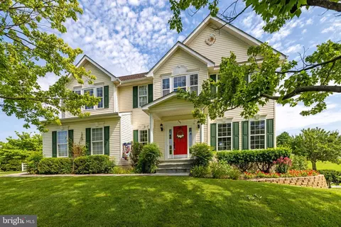 297 Mara Rose Ln, Harpers Ferry, WV 25425