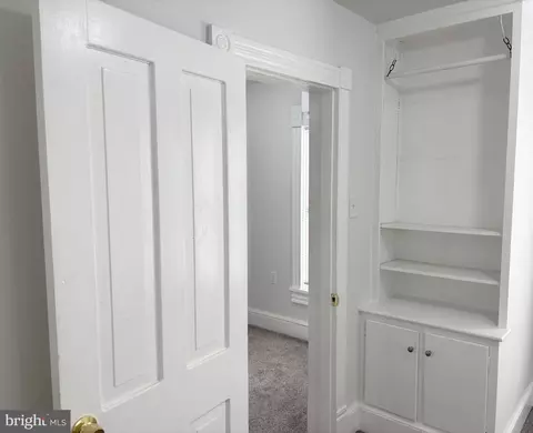 Entry Way - 119 W 7th Ave W, Ranson, WV 25438 photo 5 of 12