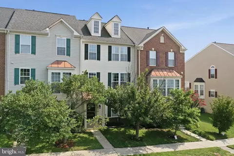 44 Deerbrook Dr, Charles Town, WV 25414