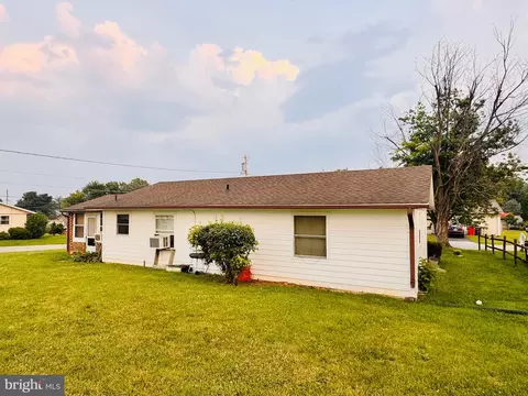 41 Peach Tree Dr, Ranson, WV 25438 photo 3