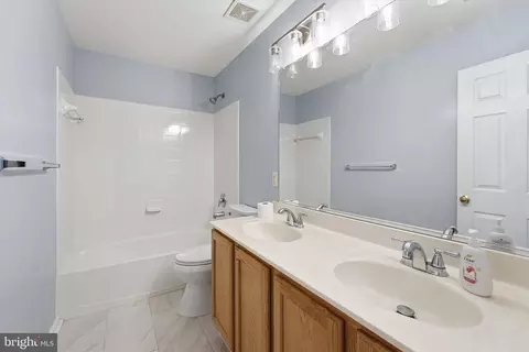 Bath - 24 Overbrook Rd, Ranson, WV 25438 photo 3 of 4