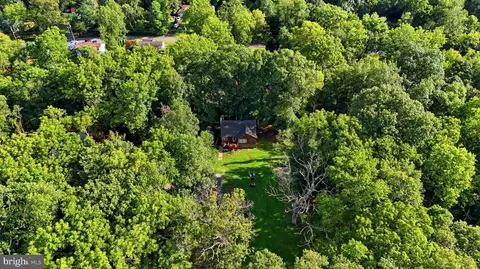 139 Dawn Ln, Harpers Ferry, WV 25425