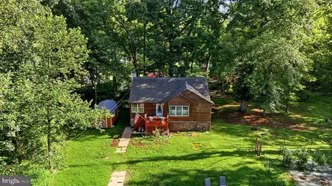 139 Dawn Ln, Harpers Ferry, WV 25425