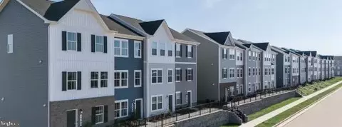 447 Silver Birch Dr #HS 223, Ranson, WV 25438