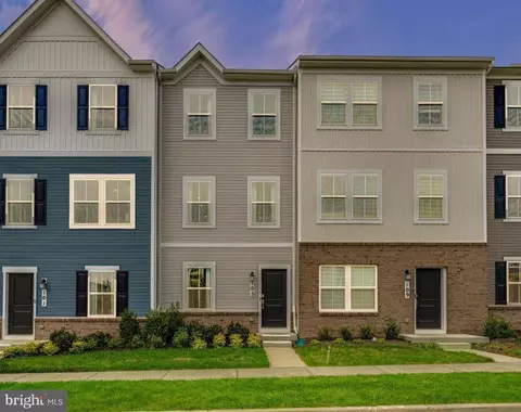 429 Silver Birch Dr #HS 229, Ranson, WV 25438