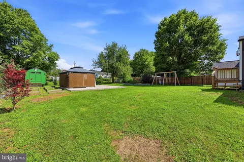 Exterior - 406 W 4th Ave, Ranson, WV 25438 photo 6 of 6
