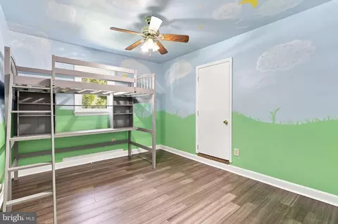 Bedroom - 406 W 4th Ave, Ranson, WV 25438 photo 3 of 4