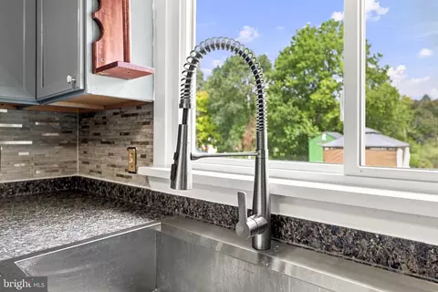 Kitchen - 406 W 4th Ave, Ranson, WV 25438 photo 4 of 4