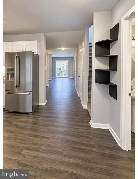 Entry Way - 110 N Reymann St, Ranson, WV 25438 photo 1 of 6