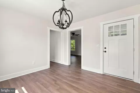 Entry Way - 64 Pheasant Hill Rd, Summit Point, WV 25446 photo 5 of 8