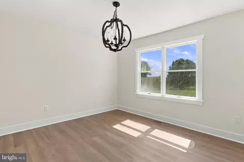 Bedroom - 64 Pheasant Hill Rd, Summit Point, WV 25446 photo 1 of 6