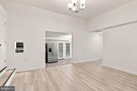 Living - 266 Thomson St, Summit Point, WV 25446 photo 2 of 7