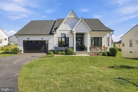 62 Ella Washington Ct, Charles Town, WV 25414