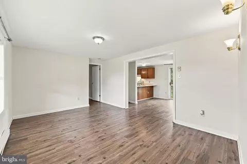 Living - 405 E 10th, Ranson, WV 25438 photo 2 of 2
