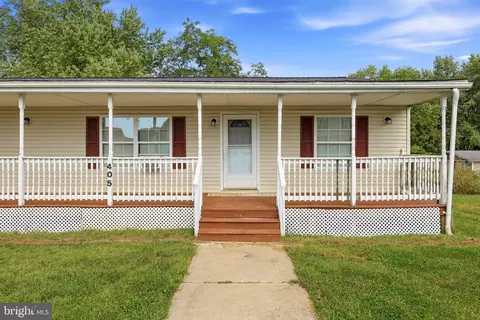 Exterior - 405 E 10th, Ranson, WV 25438 photo 4 of 8